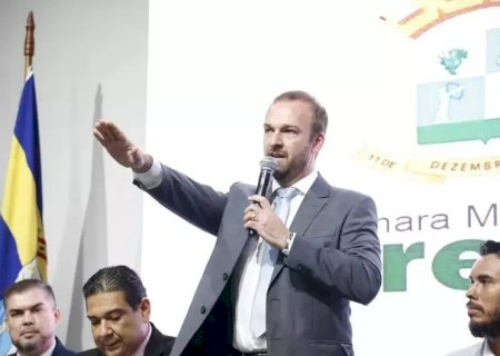 PREFEITO DE TERENOS, PRESO POR SUSPEITA DE CORRUPÇÃO PEDE AFASTAMENTO DO CARGO