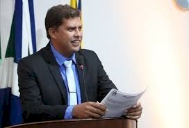 DE AUTORIA DO VEREADOR DILL DO POVO, LEI QUE PERMITE PAGAR MULTAS DE PARQUÍMETRO VIA QR CODE É APROVADA