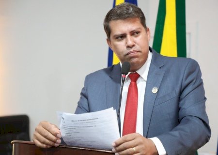 DILL DO POVO SOLICITA À PREFEITURA DE DOURADOS PROJETO DE PAVIMENTAÇÃO DA RUA GELCY MARCONDES