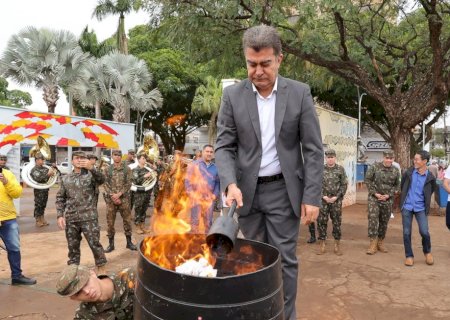 PREFEITURA DE DOURADOS ABRE SEMANA COM O PREFEITO DESTACANDO A IMPORTÂNCIA DO PATRIOTISMO