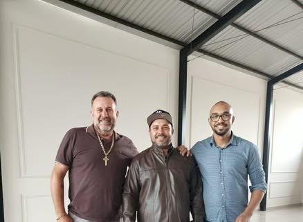 EM DOURADOS, IATA CARDOSO E ANDRÉ SÃO ELEITOS PARA A ASSOCIAÇÃO DE MORADORES DO PARQUE DOS JEQUITIBÁS