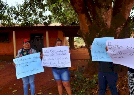 APÓS MORTE DE LIDERANÇA, INDÍGENAS FAZEM ATO POR SEGURANÇA NA RESERVA DE DOURADOS