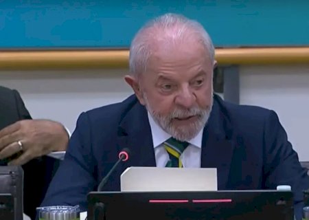 LULA DIZ QUE GESTOR QUE DEIXA OBRA PARADA DEVE SER PRESO