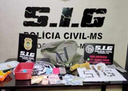 EM DOURADOS, POLÍCIA FECHA PONTO DE DISTRIBUIÇÃO DE DROGAS NO BAIRRO ESTRELA TOVI