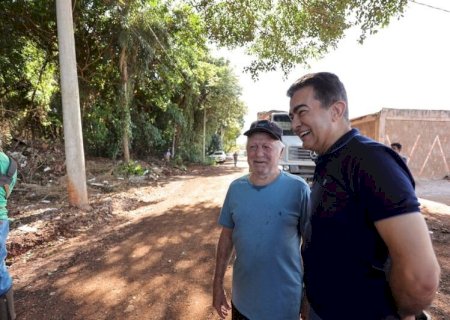 PREFEITURA REALIZA LIMPEZA EM ÁREA DE PRESERVAÇÃO NO BAIRRO ESTRELA PORÃ