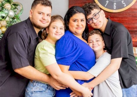 MÃE DE FILHOS DIAGNOSTICADOS COM TEA RELATA IMPORTÂNCIA DE CARTEIRINHA NO AUXÍLIO À INCLUSÃO