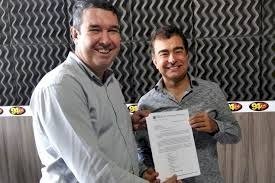 HOSPITAL REGIONAL, PASSARELA DA GUAICURUS E OBRAS DE ASFALTO MARCAM AGENDA DE RIEDEL E MARÇAL NA SEGUNDA