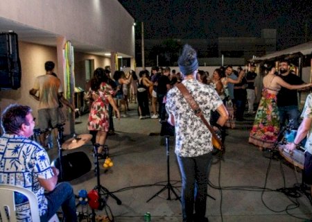 DIÁLOGOS DO FORRÓ OFERECE ATIVIDADES GRATUITAS DE DANÇA NESTE SÁBADO EM DOURADOS