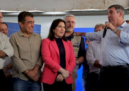 LIDERANÇAS POLÍTICAS DESTACAM POTENCIAL DE DOURADOS EM INAUGURAÇÃO DE POLICLÍNICA