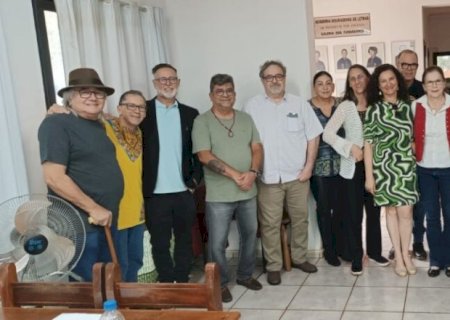 PROFESSORA ILSYANE KMITTA É ELEITA PRESIDENTA DA ACADEMIA DE LETRAS DO BRASIL/DOURADOS