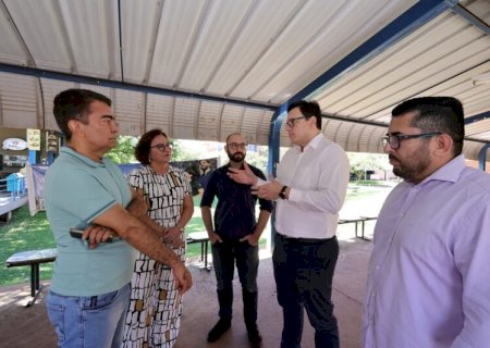 PREFEITURA DE DOURADOS E UEMS FIRMAM PARCERIA PARA LEVAR CADASTRO ÚNICO DIRETAMENTE AOS UNIVERSITÁRIOS