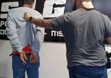 EM DOURADOS, POLÍCIA PRENDE ACUSADO DE ASSASSINAR JOVEM COM FACADA NO PESCOÇO