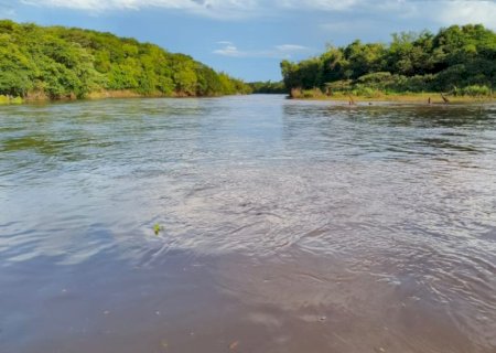 MPF ENTRA COM AÇÃO CIVIL PÚBLICA DE R$ 300 MILHÕES POR CONTAMINAÇÃO DO RIO DOURADOS POR AGROTÓXICO