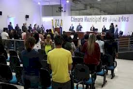 CRIAÇÃO DE 210 CARGOS PARA PROFESSORES DE APOIO PEDAGÓGICO É APROVADO PELA CÂMARA DE DOURADOS