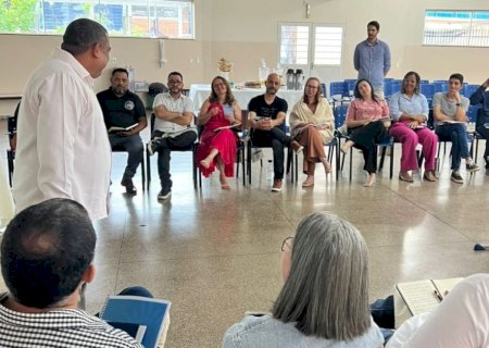 PREFEITURA INICIA JORNADA FORMATIVA DO PROGRAMA LAMPIAR VOLTADO AOS PROFISSIONAIS DA EDUCAÇÃO