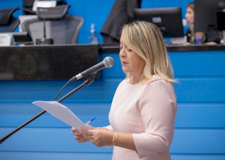 JOVENS DESISTEM DOS ESTUDOS E COMUNIDADE PEDE ENSINO MÉDIO NA HOMEX