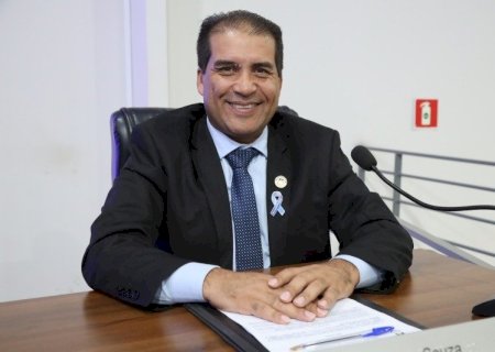 DOURADOS CRIA SEMANA DE CONSCIENTIZAÇÃO SOBRE OS RISCOS DAS APOSTAS ONLINE NAS ESCOLAS