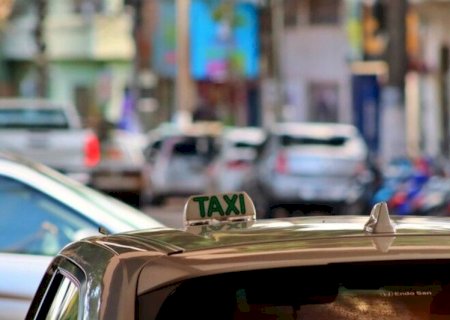 APLICATIVOS CRESCEM, MAS TÁXI É O SERVIÇO DE TRANSPORTE MAIS PRESENTE EM MS