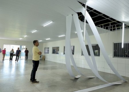 PREFEITURA INICIA REPAROS NO CENTRO SOCIAL DO PANAMBI APÓS CHUVA DANIFICAR O FORRO
