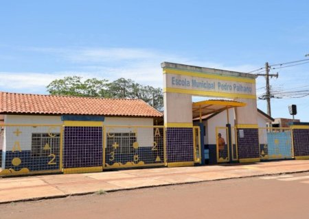 GESTÃO PASSADA APROVOU FECHAMENTO, MAS PREFEITURA MANTERÁ AULAS NA ESCOLA PEDRO PALHANO