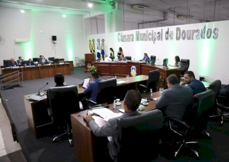CÂMARA DE VEREADORES DE DOURADOS ENTRA EM RECESSO E RETORNA SÓ EM JANEIRO