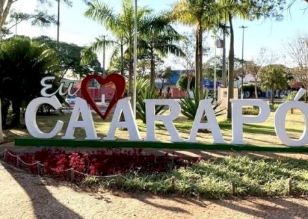 CAARAPÓ COMEMORA 67 ANOS COM APOIO POLÍTICO DE ZÉ TEIXEIRA