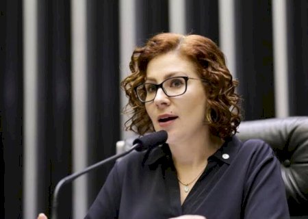 MORAES ANULA DECISÃO DA CÂMARA QUE MANTEVE MANDATO DE ZAMBELLI