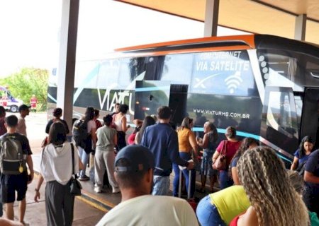 'VIRADA DE ANO' FAZ MOVIMENTO AUMENTAR 60% NA RODOVIÁRIA DE DOURADOS