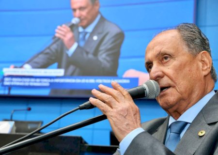 ZÉ TEIXEIRA BUSCA RECURSOS PARA REVITALIZAÇÃO DE PRAÇA EM DOURADOS