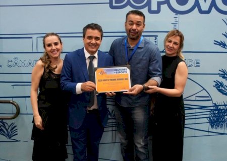 LANDMARK HOMENAGEIA DESTAQUES DO ESPORTE COM A MEDALHA PROFESSORA ROSE ROCHA