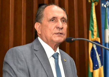 ZÉ TEIXEIRA PROPÕE MÃO DE OBRA PRISIONAL PARA REFORMA DE ESCOLAS