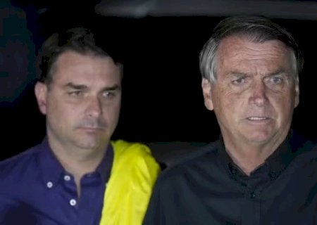 FLÁVIO BOLSONARO DIZ TER SIDO ESCOLHIDO PELO PAI PARA SER O CANDIDATO DO PL À PRESIDÊNCIA EM 2026