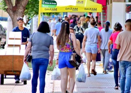 COMEMORAÇÕES DE ANO NOVO DEVEM MOVIMENTAR R$ 33,3 MILHÕES EM DOURADOS