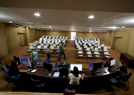 MATRÍCULA DIGITAL BATE RECORDE E CENTRAL PASSA A ATENDER DAS 7H30 ÀS 13H30 A PARTIR DO DIA 1