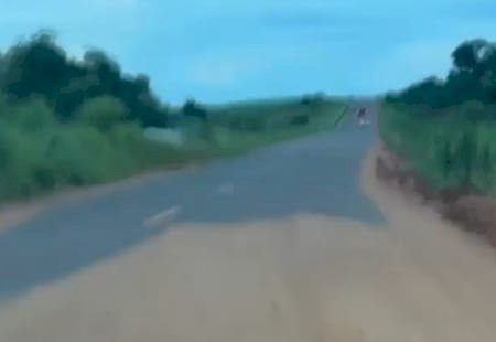 MESMO COM TANTO DINHEIRO EM CAIXA, GOVERNO RIEDEL ABANDONA RODOVIA ESTADUAL EM MS