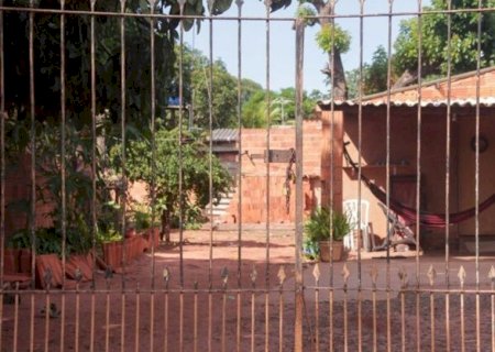 FAMILIARES ACUSAM ESPOSA DE VÍTIMA DE INCENTIVAR BRIGA QUE TERMINOU EM ASSASSINATO