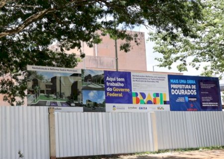 PREFEITURA REALIZA NOITE CULTURAL PARA MARCAR INÍCIO DAS OBRAS DO NOVO TEATRO MUNICIPAL