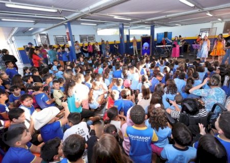 PRÉ-MATRÍCULAS DA REDE MUNICIPAL DE ENSINO COMEÇAM 2ª-FEIRA