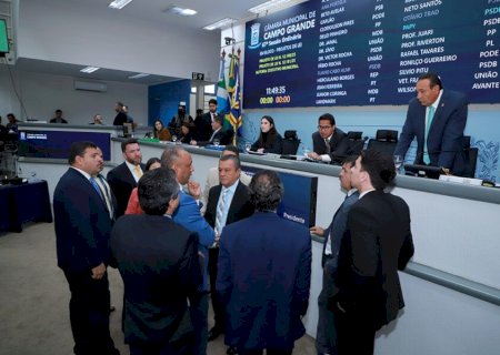 ADVOGADO RECORRE À JUSTIÇA PARA DERRUBAR REELEIÇÃO DO COMANDO DA CÂMARA NA CAPITAL