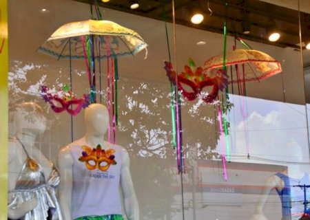 DOURADOS TERÁ COMÉRCIO ABERTO DURANTE O CARNAVAL; BANCOS E SETOR PÚBLICO PARAM