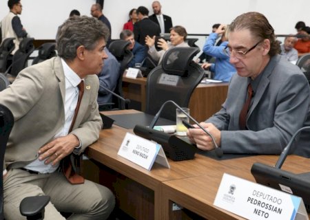 RINALDO DEVE FICAR COM A VAGA DE NENO NA COMISSÃO MAIS IMPORTANTE DA ASSEMBLEIA