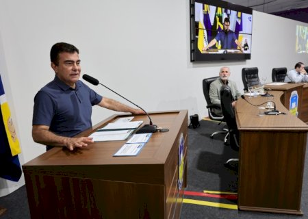 PREFEITO DE DOURADOS ANUNCIA POLICLÍNICA E DIZ QUE PRIORIDADE É O ATENDIMENTO CHEGAR AO CIDADÃO
