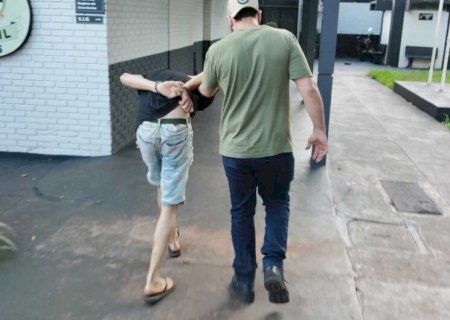 PADRASTO QUE ESPANCOU CRIANÇA EM DOURADOS É TRANSFERIDO PARA A PED; MÃE AGUARDA VAGA EM PRESÍDIO