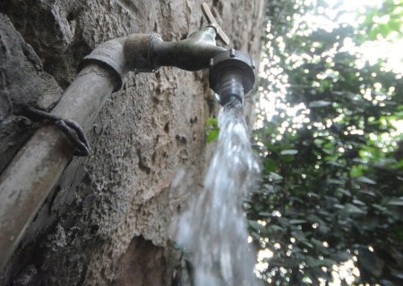 MP INVESTIGA QUALIDADE DA ÁGUA APÓS FORTE ODOR E CHOQUE ELÉTRICO EM TORNEIRA
