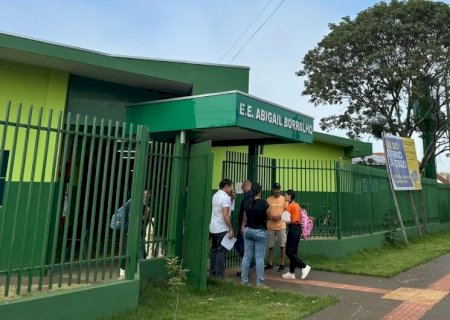 EM DOURADOS, 17 MIL ALUNOS DA REDE ESTADUAL VOLTAM À SALA DE AULA