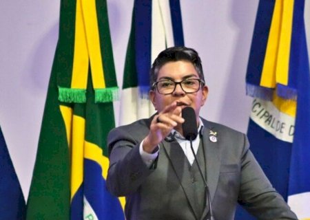 CÂMARA DE DOURADOS ANALISA DENÚNCIA CONTRA ISA MARCONDES POR INVASÃO A SALA DE DESCANSO E COREN-MS SE MANIFESTA