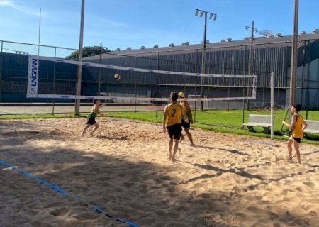 PREFEITURA ABRE INSCRIÇÕES PARA TORNEIOS DE VÔLEI DE PRAIA E BEACH TÊNNIS NA 2ª FESTA DA PÁSCOA