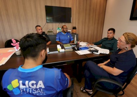 GINÁSIO MUNICIPAL RECEBE RODADA DA LIGA FUTSAL DOURADOS NESTA TERÇA-FEIRA
