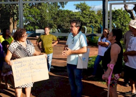 LANDMARK ACOMPANHA MANIFESTAÇÃO DE MORADORES E COBRA EXPLICAÇÕES SOBRE OBRA INACABADA DA UBSF DO JARDIM ITAMARACÁ