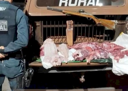 HOMEM É PRESO ACUSADO DE PRATICAR CAÇA ILEGAL DE ANIMAIS SILVESTRES